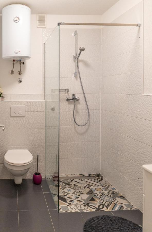 Apartment Arya Makarska Eksteriør billede