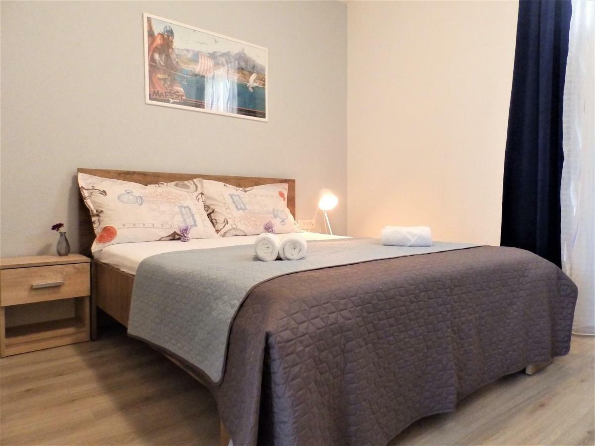 Apartment Arya Makarska Eksteriør billede