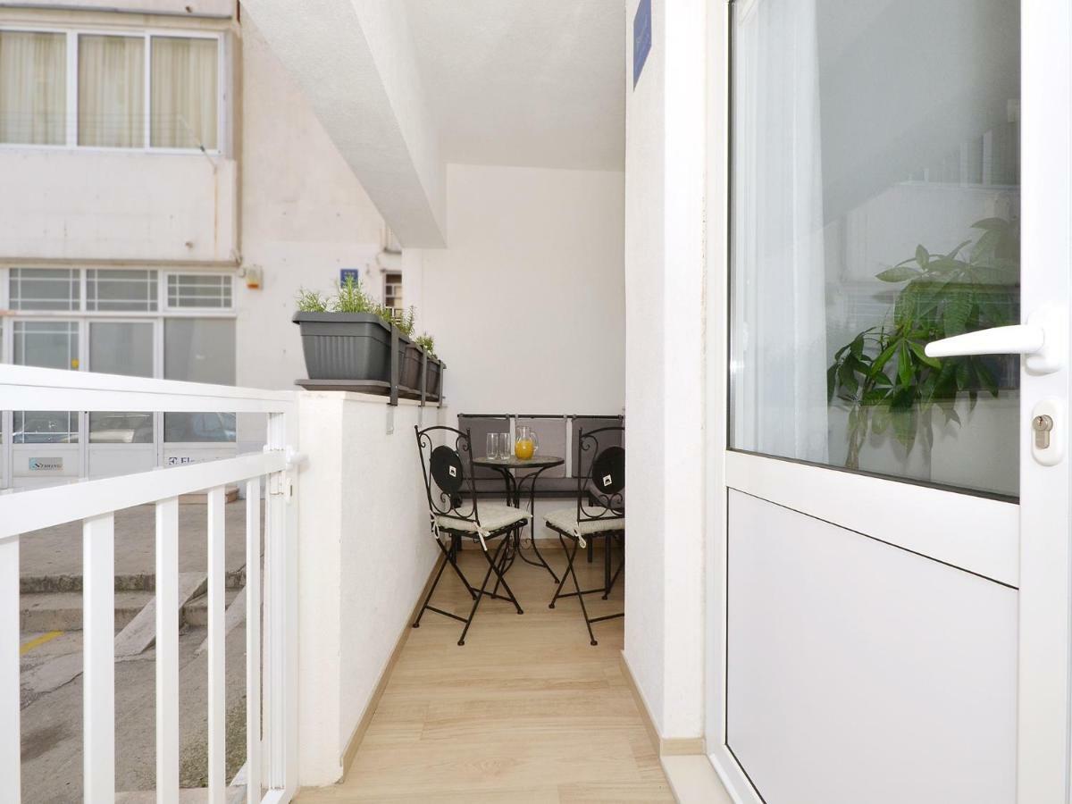Apartment Arya Makarska Eksteriør billede